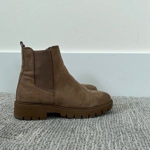 size 9 brown booties